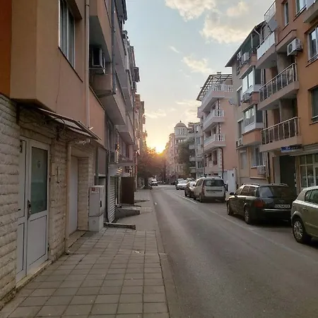 Apartment Dockview Atelier Burgas