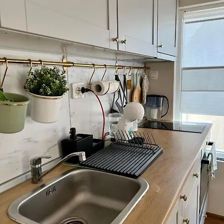 Dockview Atelier Apartment *