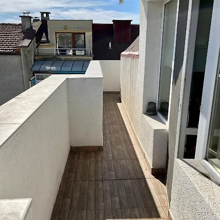 Dockview Atelier * Burgas